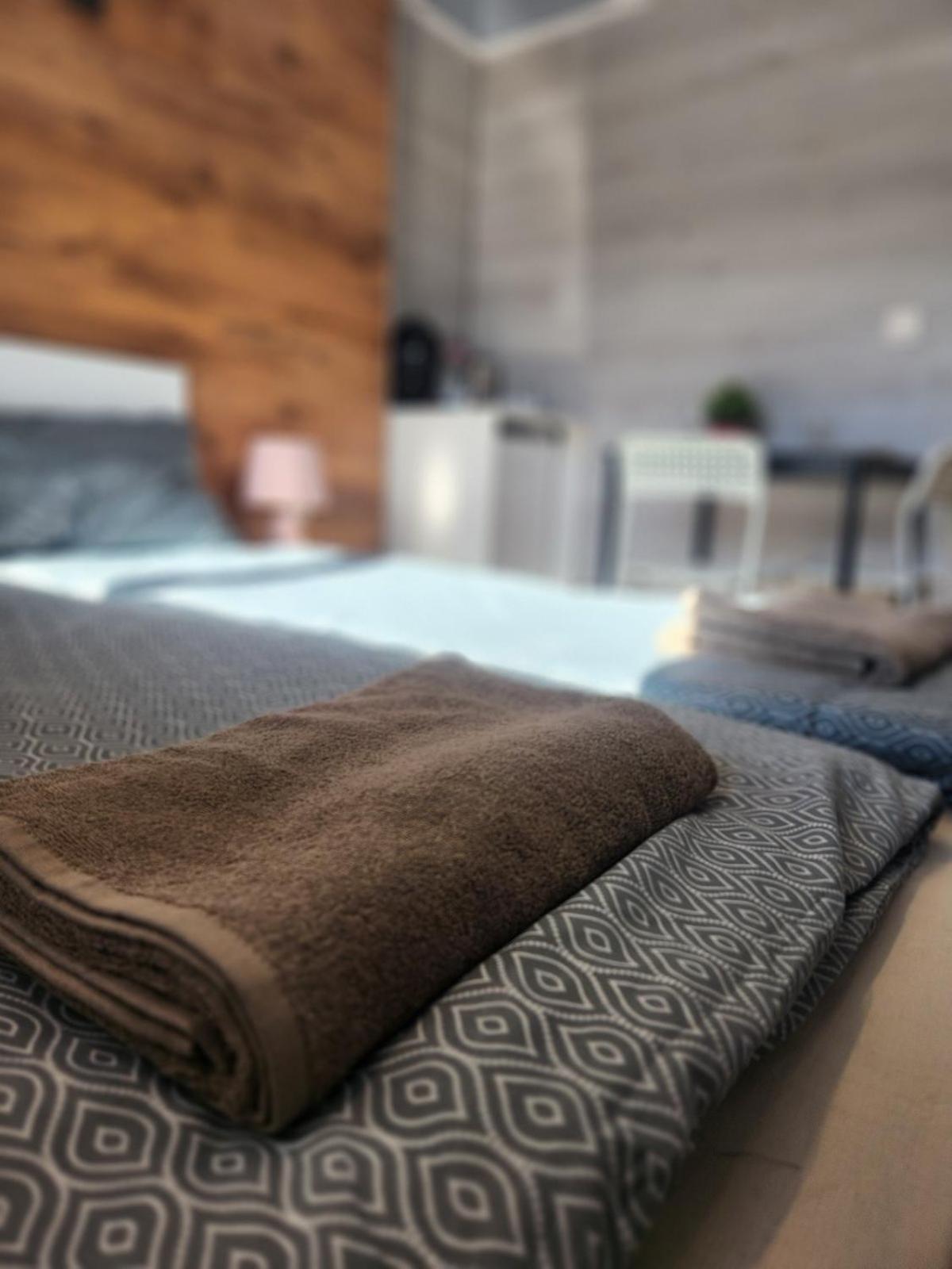 Continental 5 *